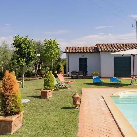 Elena Villa Cortona